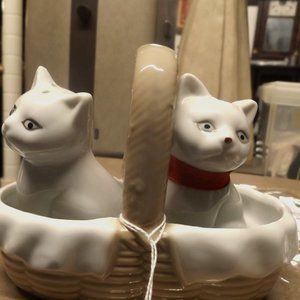 cute 3 piece cats ina basket salt and pepper shakers, porcelain,